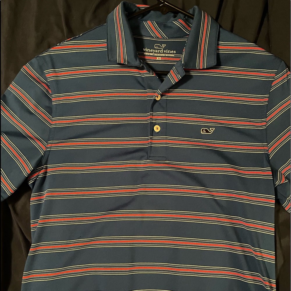 Vineyard Vines performance polo